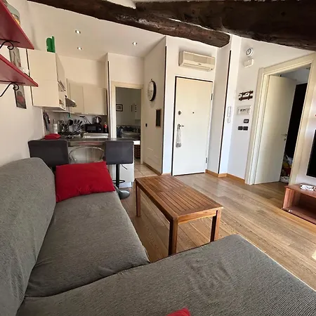 La Mansardina Apartment